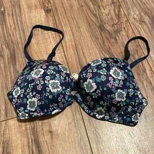 Floral Victoria Secret 32D bra